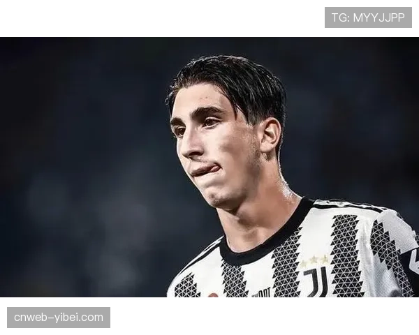 尤文图斯1.09亿欧元引援集体失灵，三将长期枯坐板凳